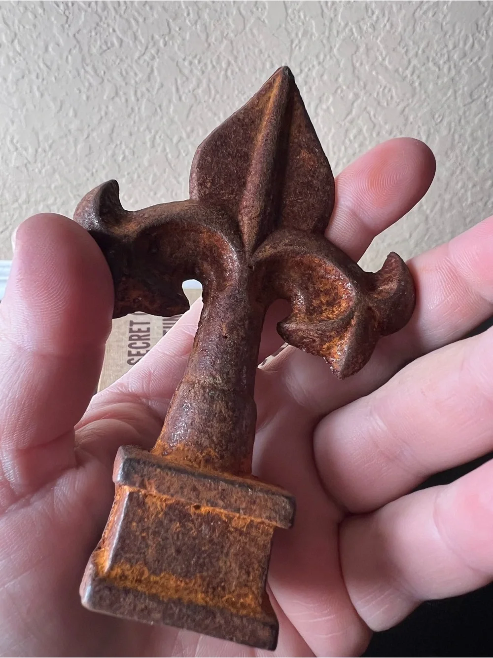Vintage Cast Iron Fleur De Lis Finial, Architectural Salvage, Paperweight